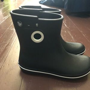 Crocs rainboots - women size 7